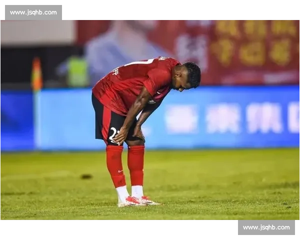 中超最惨外援丹尼尔森：白踢 2 年欠薪 3 年，反赔 700 万