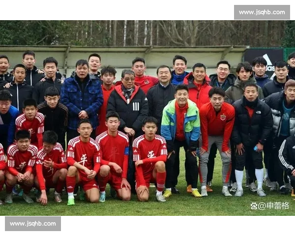 81 岁根宝挂帅南下,上海 U20 扛男足荣誉冲冠 81 岁根宝挂帅南下,上海 U20 扛男足荣誉冲冠